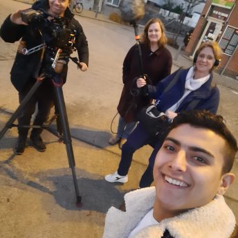 SK, cameraman Ton, Eefje and Els laughing together in Antwerp